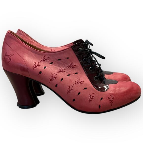 JOHN FLUEVOG Look Out Fascination Lace-Up Leather Heel Pink Oxford Coral Witchy - Picture 2 of 14